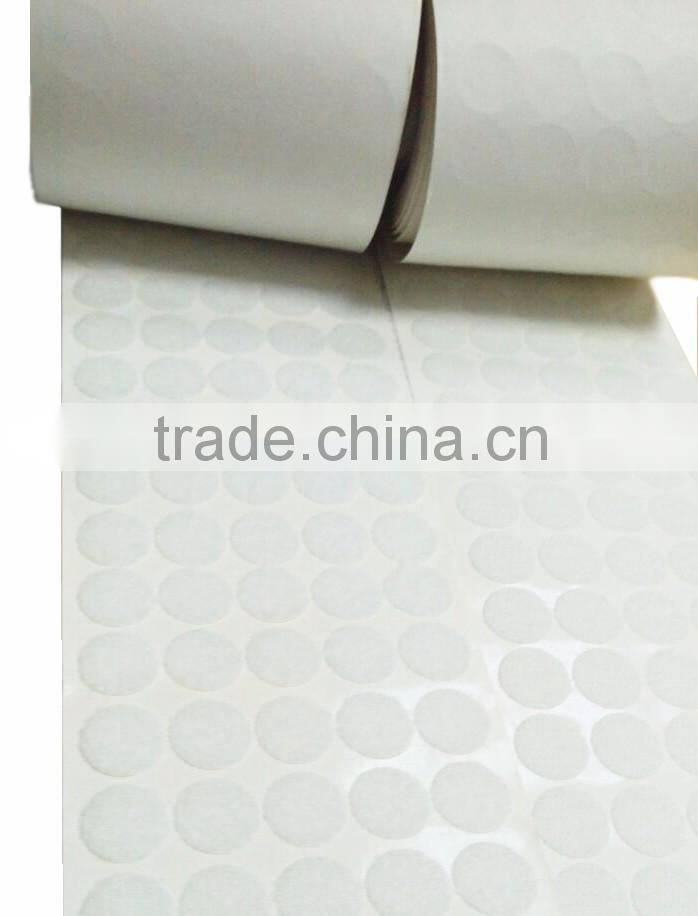 Good adhesion round dot hook and loop used as a closure on garments