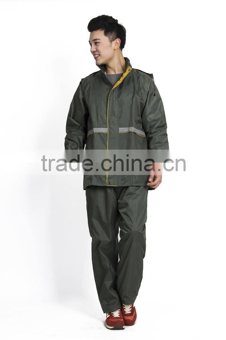 newest raincoat factory high quality electrostatic prevention Raincoat suit with pant for men