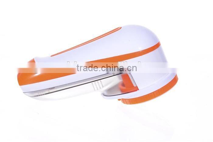 Effective fuzz shaver lint roller remover