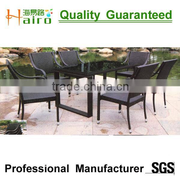 simple restaurant table set with PE rattan