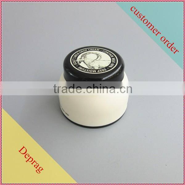Latest and unique design round plastic cosmetic bottle for packaging with high quality for lotion cream from China