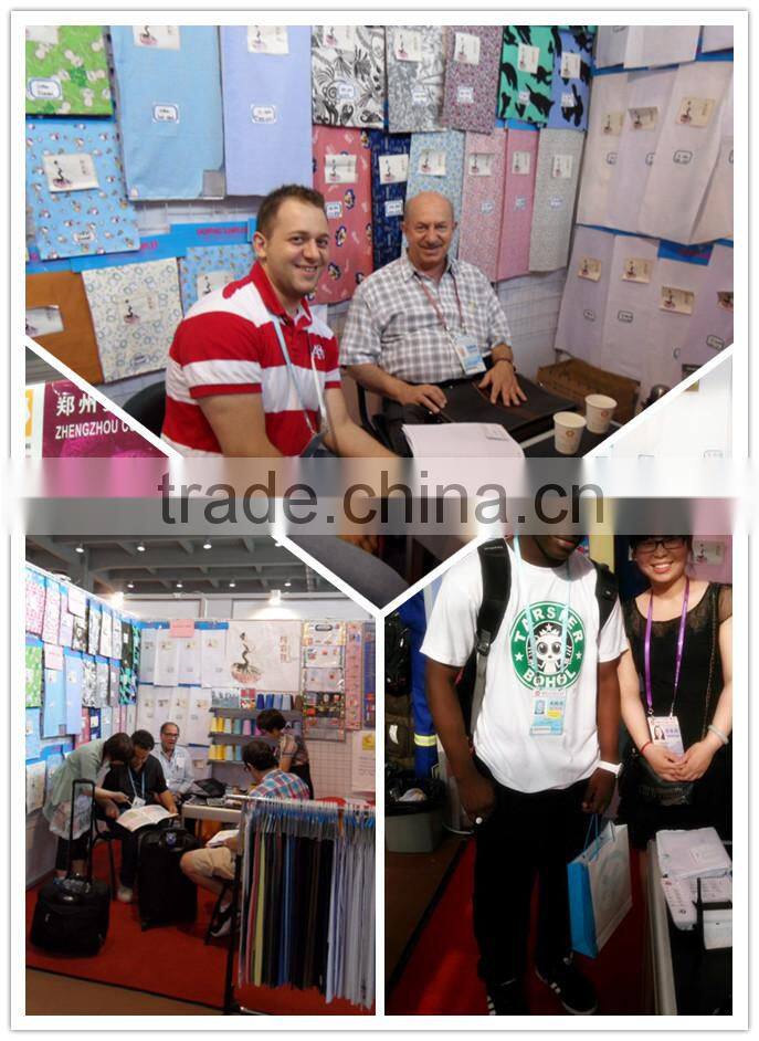 The bear printed sheet of cloth