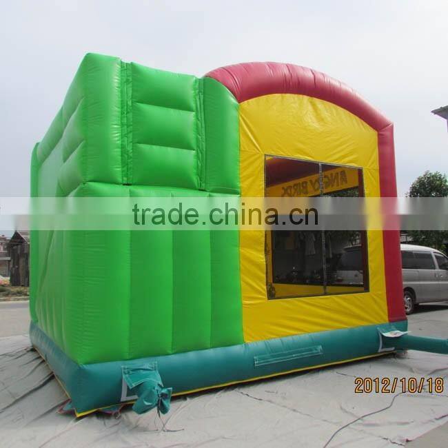 Hot sale inflatable caslt with slide