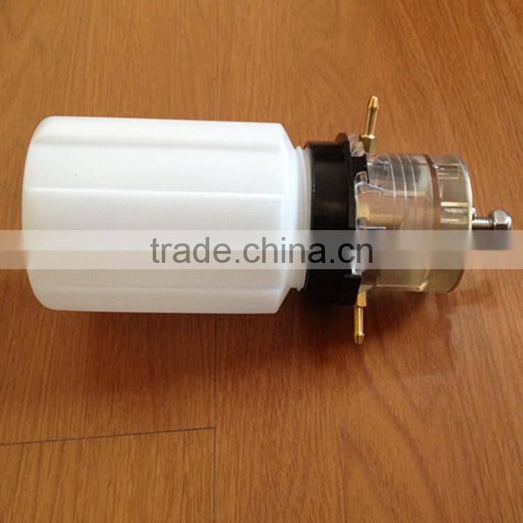 High Quality Plastic Vacuum Pump Oil Pot