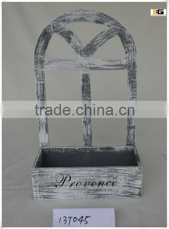 HANGING WOODEN FLOWER BASKETS