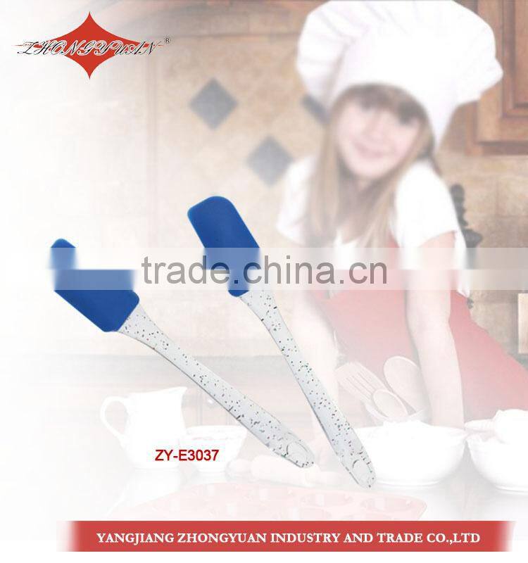 Hot sale good baking helper silicone scraper