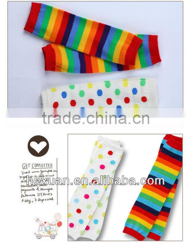 Pattern knitted leg warmers