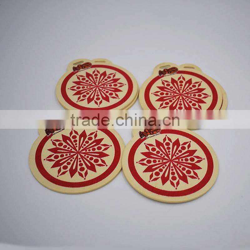 High Quality Customized Christmas Snowflake Silk-Screen Wood Drop