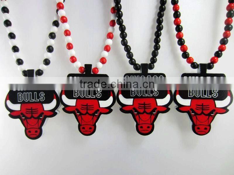 Wholesale Bulls Design Wood Necklace Acrylic Necklace