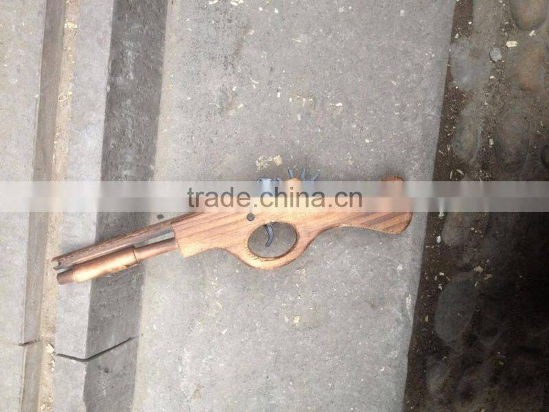 1 Piece MOQ,12" Natural Unfinished Softwood Craft Wood Gun,Wood Crafts Pistol for Kids,2015 DubaaFashion.com