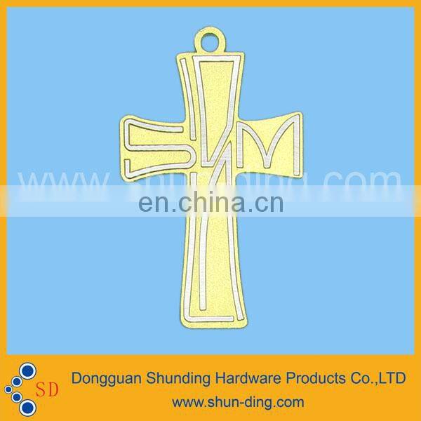Holiday gift cross sign with chain