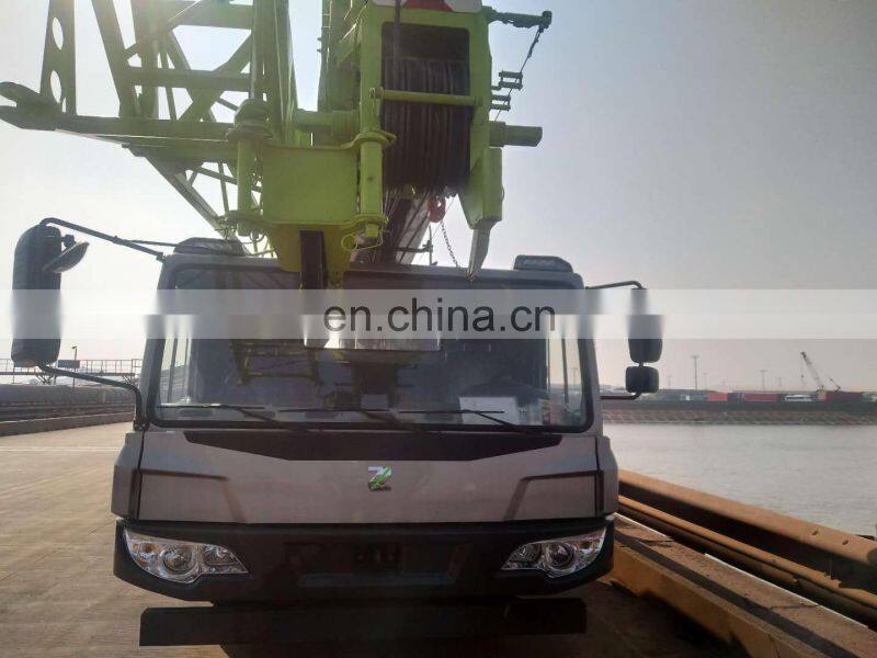 16 ton mobile pick up truck mounted crane ZTC160V ZTC160V451 truck crane hot sale in Thailand
