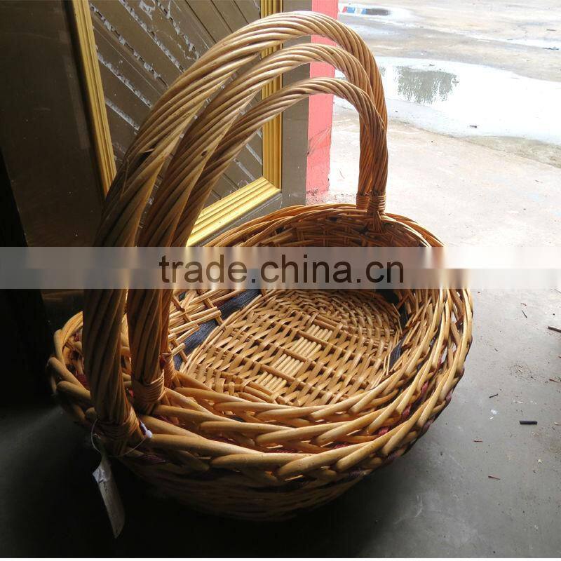 Figure handmade woven willow basket with handle for sale