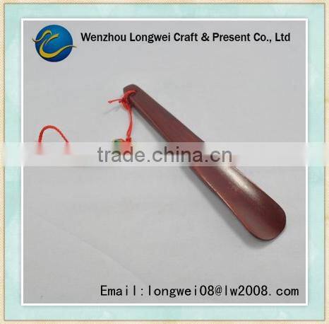 logo engraving painted long wood shoe horn with rope