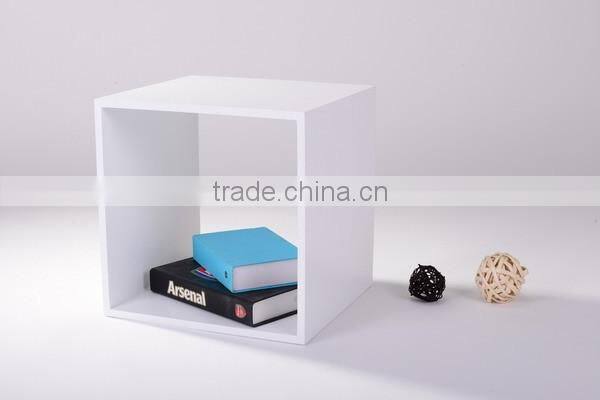 Boshang Paint Wood Furniture Storage Display Rack