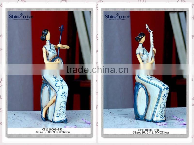 Blue & white Art Collectible Chinese lady Figurine with chinese dress