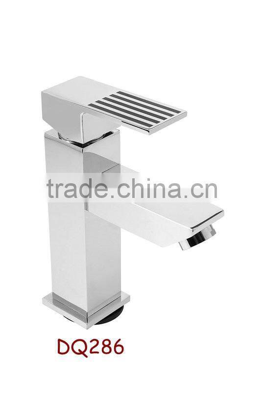 Single Handle Brass Basin Tap DQ204