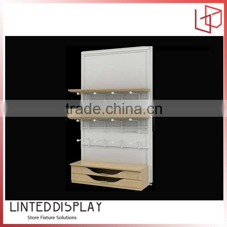 Finely shelving display cases retail