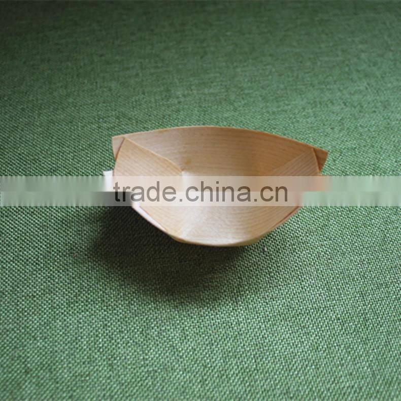 Chinese factory Preferential Disposable pine bark food boat tray