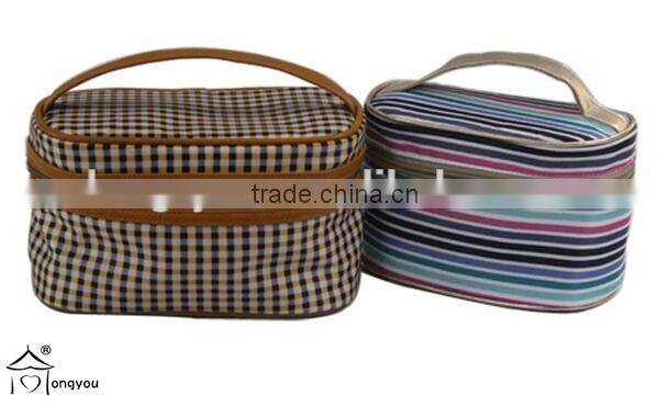 cheap retail promotional cosmetic travel make up bag