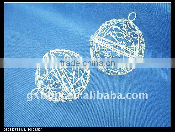 Creamywhite iron decorative balls wholesaler set of three