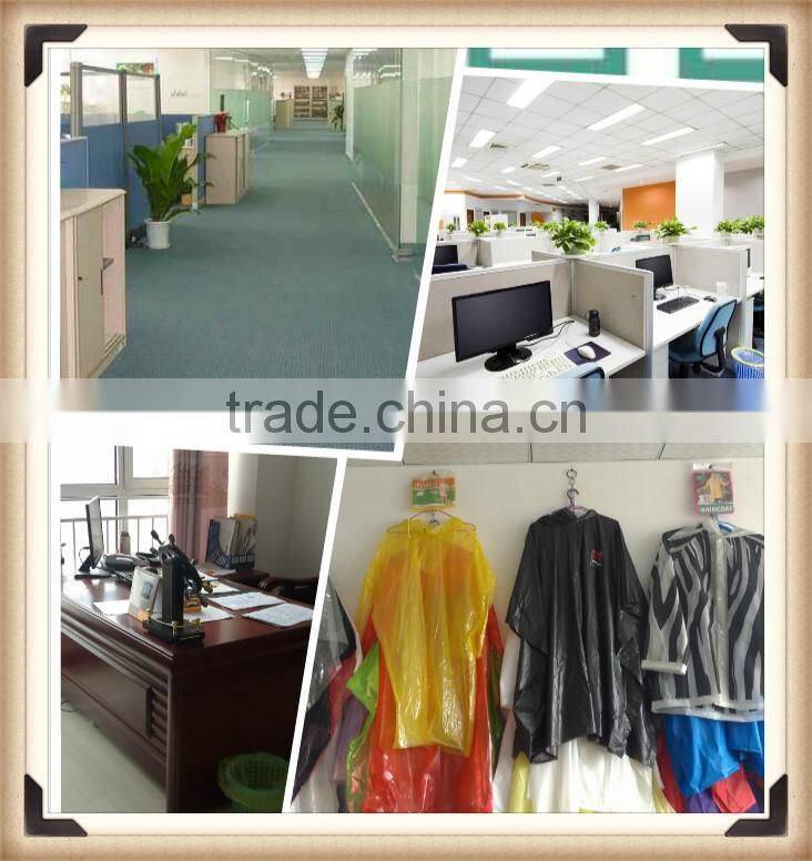 Kids PVC Green Frog Cartoon Raincoat for Kindergarten