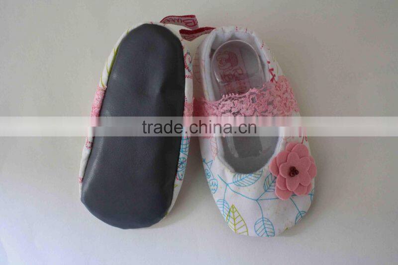 Kids shoes soft sole prints design baby shoes