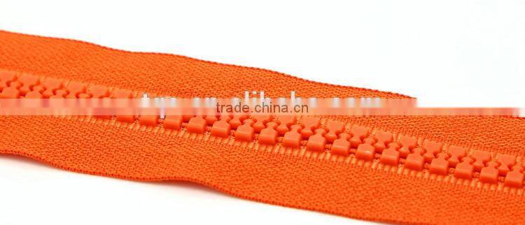 #10 Open End Plastic Zippers, zips