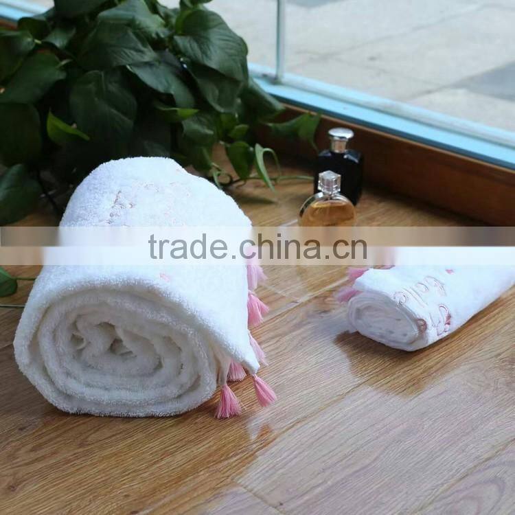 Gift set promotional cotton towel with tassle luxury gift set