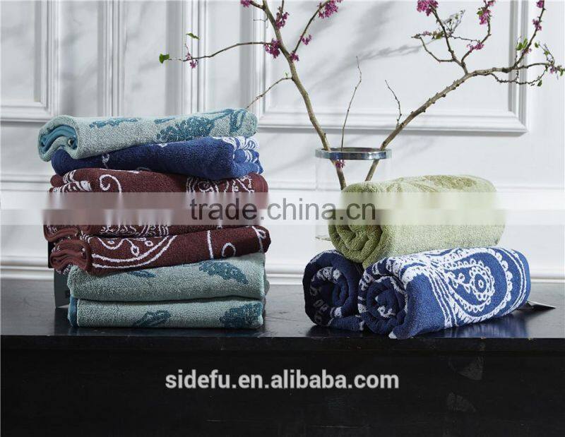 Custom Textured Warm 100 Cotton Noble Yarn Dyed Bath Towel