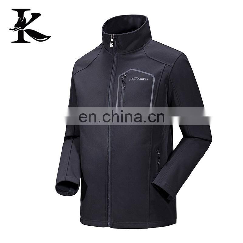 Custom Waterproof Softshell Jacket Breathable Outdoor Jacket For Men