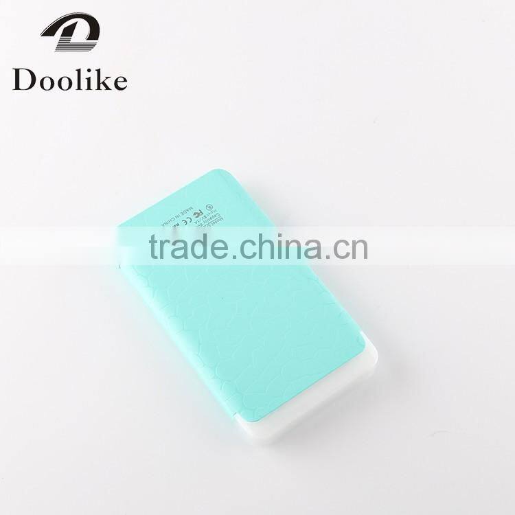 2016 newest 6000mah led torch light outdoor pocket power bank