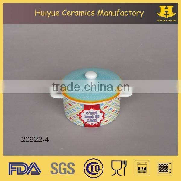 ceramic small ragout bowl with lid