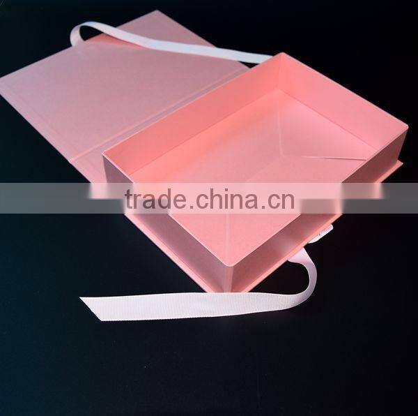 Luxury high end pink gift packaging boxes