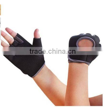 Hot Sell Of the Half-finger Sports Gloves