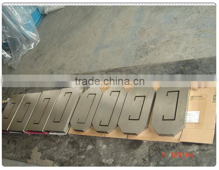 Durable in use rolling shutter machine