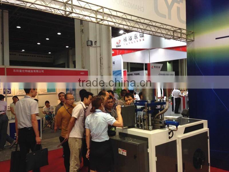 Free raw material testing service provided TCCA chlorine tablets hydraulic press machine