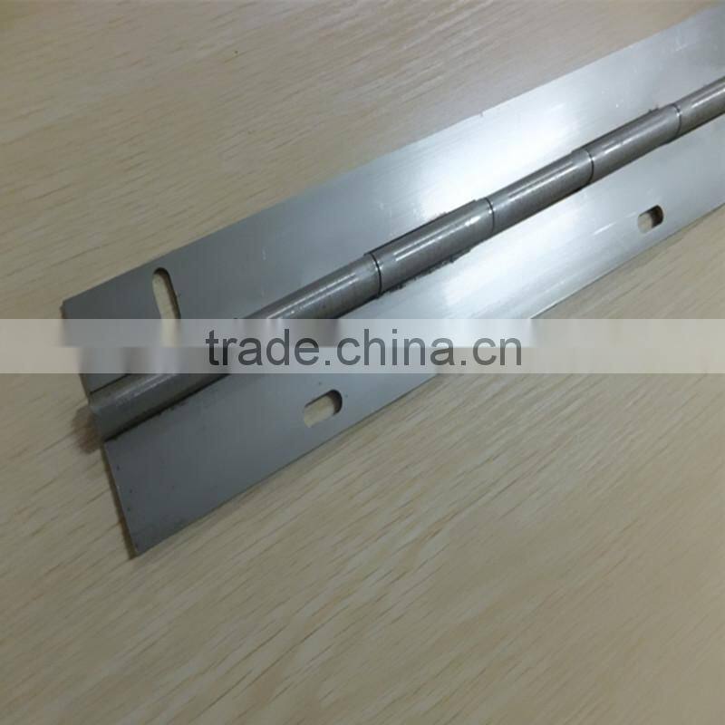 Aluminum continuous piano hinge