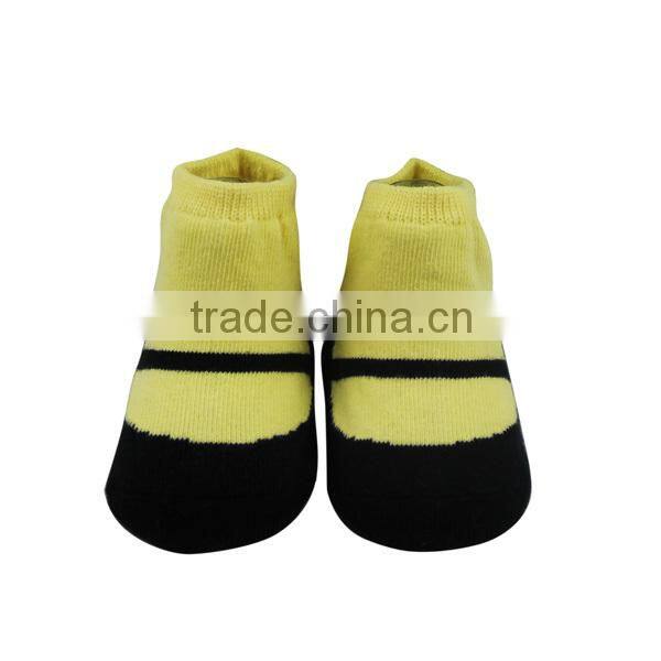 GSB-07 2015 Hot sell quality cotton baby socks like shoe with silicon anti-slip