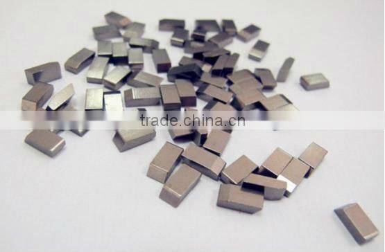 Zhuzhou hot sale Carbide saw tips for cuting wood