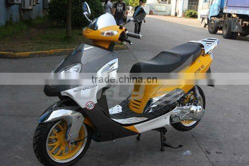 EEC Approved Gas Motor Scooter with 125cc Engine MS1273EEC