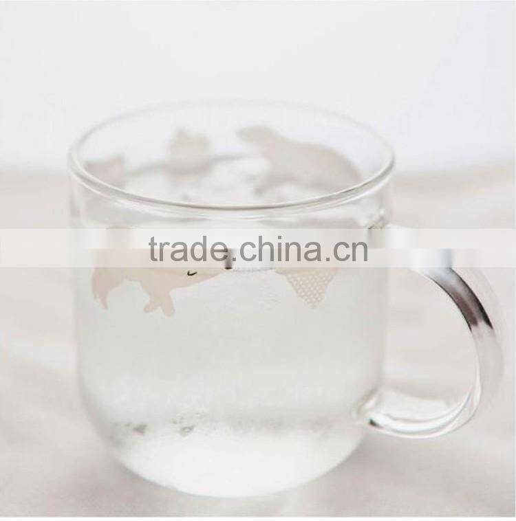 New design Christmas gift polar pattern glass polar bear penguin cup