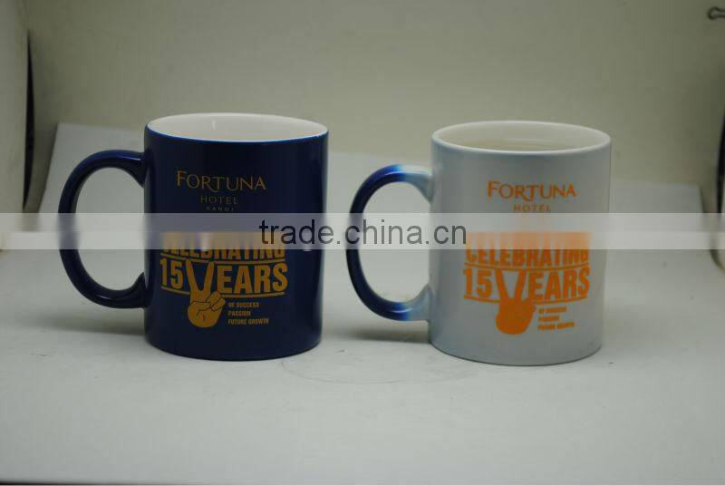 Customized Logo ceramic color changing coffee mugs