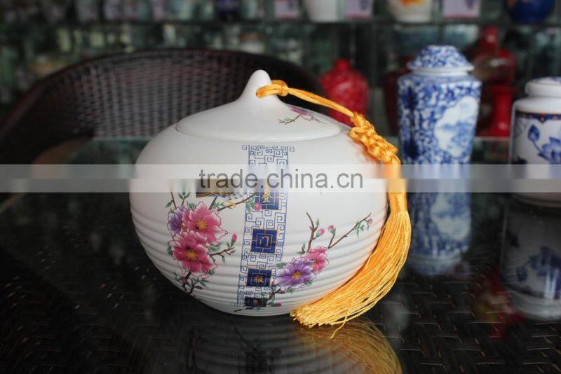 Special design ceramic honey jar and pot wholesale