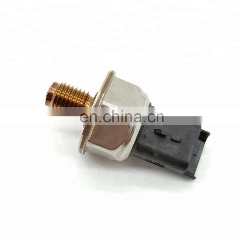 HOT Sale Automotive Fuel Pressure Sensor For Ford Focus 55PP06-03