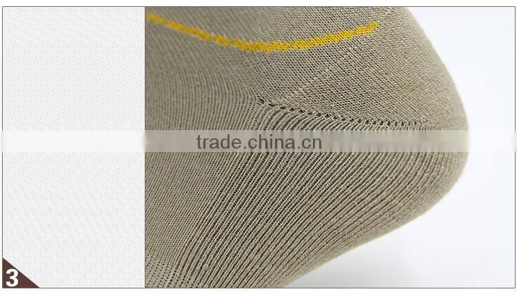 2015 Custom men dress socks breathable quickly dry colorful terry socks for men