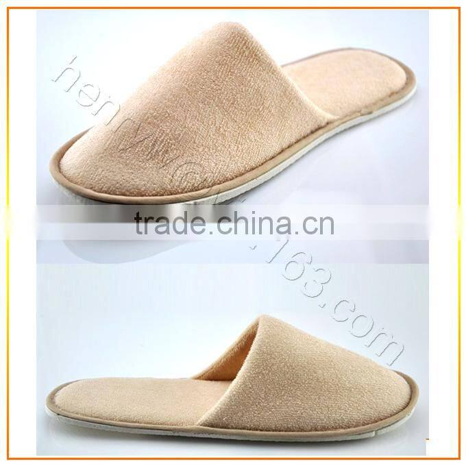 High Quality Velve Fabric Slipper for Hotel, White Color and Washable
