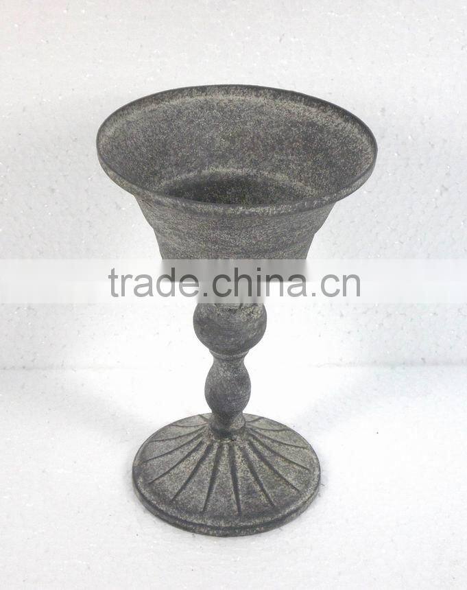 KS4258F- Metal Planter