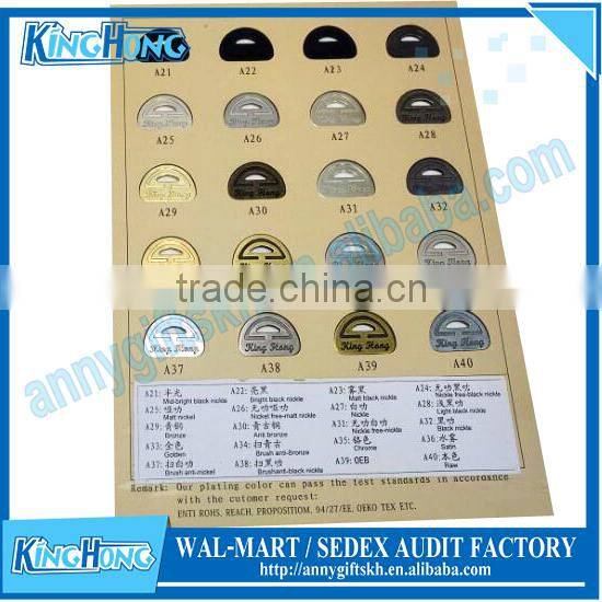 Colorful automatic metal retractable divot tool