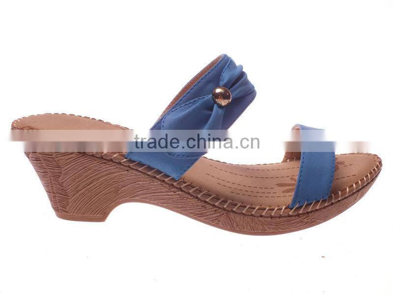 Beautiful design mark-thread soft sole sandals slipper for women 2014